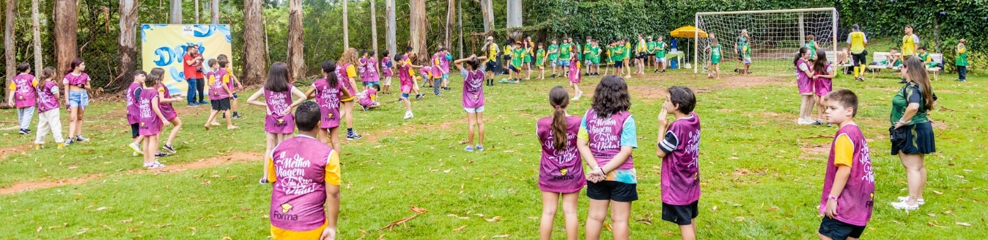 Jogos para crianças em viagem de formatura do 5º ano